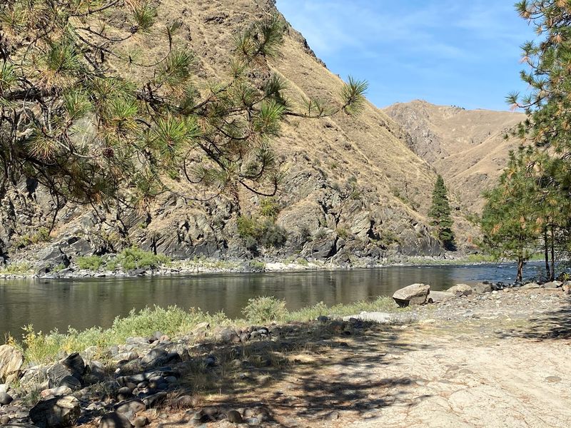 Only About 600 People Live In This Idaho River Town Where The Main Street Runs One Block