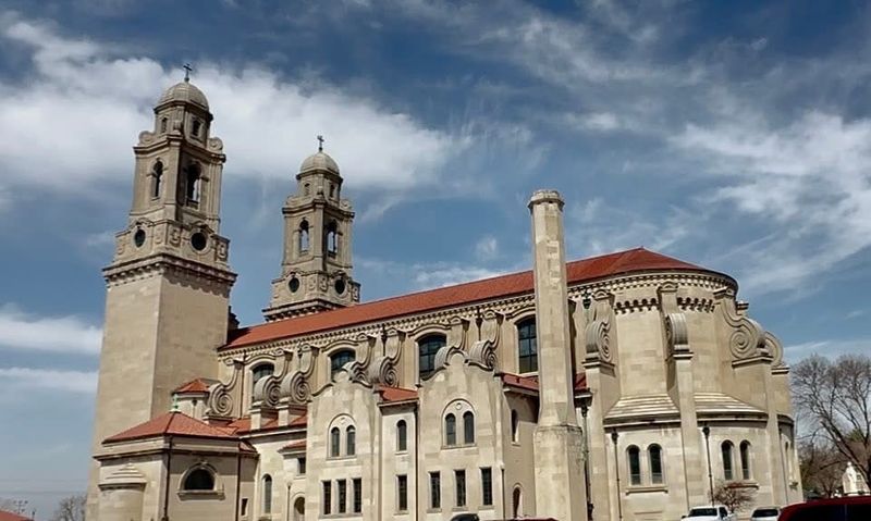 This Grand Nebraska Cathedral Has Twin Stone Towers You Spot From Blocks Away, And Walking Inside Is Free