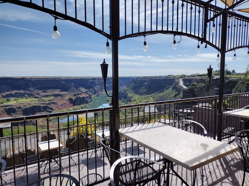 9 Idaho Road Trips Worth Taking On Your Next Weekend Getaway
