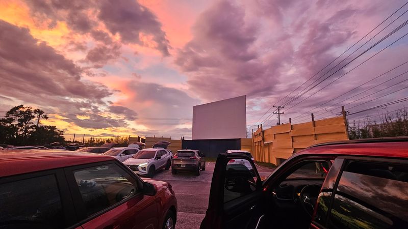 This Old-School Florida Drive-In Has Been Running Since 1948 And $8 Still Buys You Two New Movies