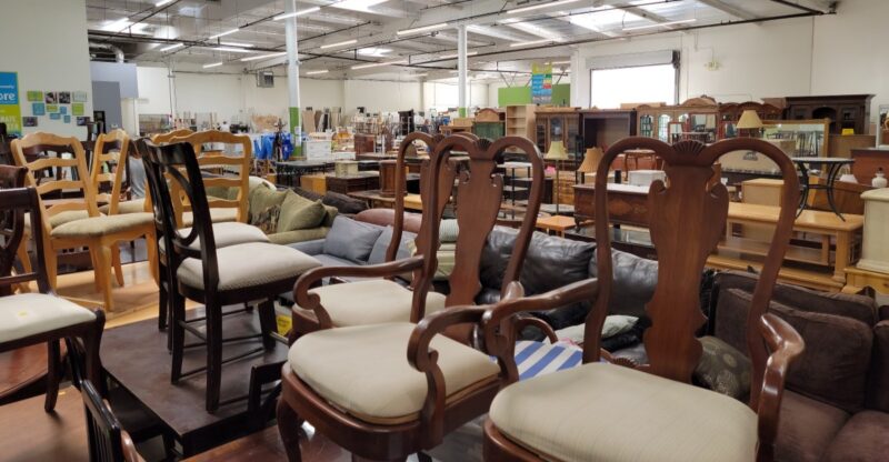 11 California Thrift Shops Where Vintage Furniture Can Still Be Surprisingly Cheap