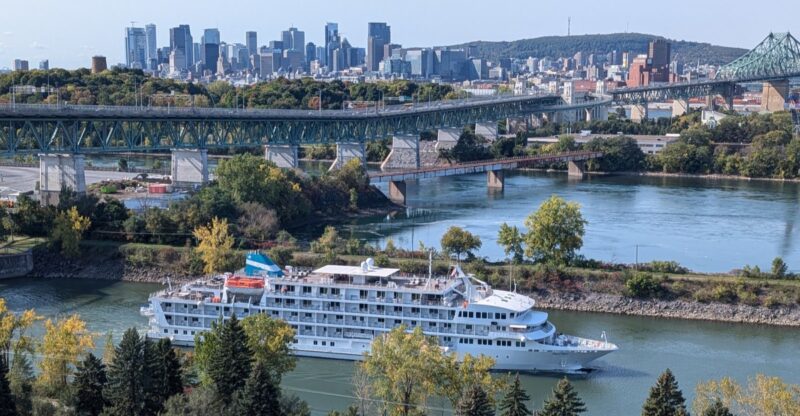 11 Connecticut Small Towns To Visit Before 2026 Comes To An End