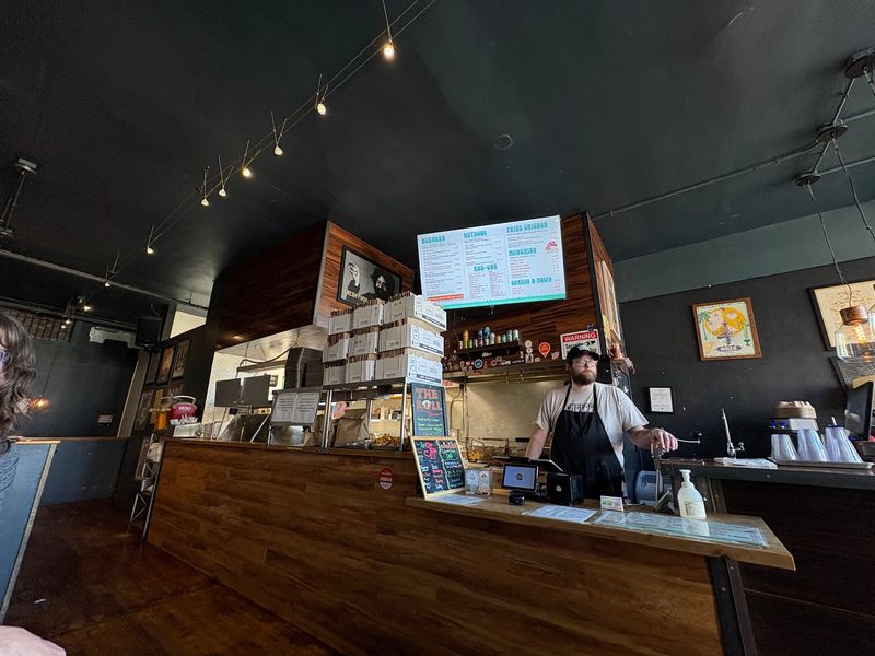 6 Nebraska Burger Counters Where The Cheeseburger Is Still A Classic
