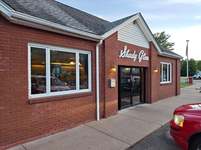 Shady Glen Restaurant and Ice Cream Parlor, Manchester