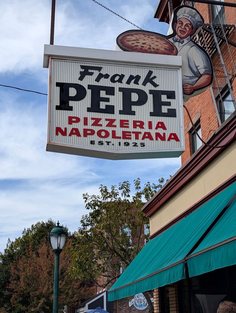 Frank Pepe Pizzeria Napoletana