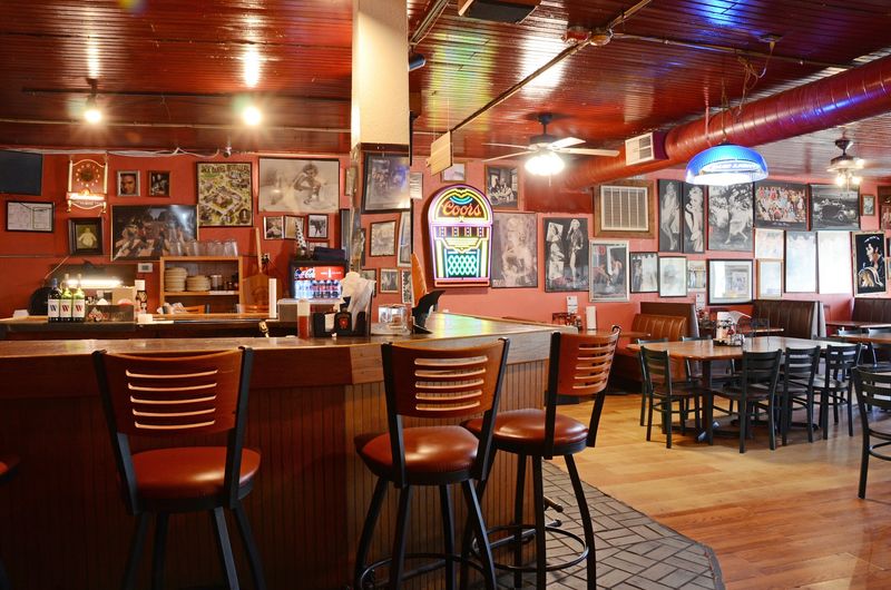 10 Kentucky Pizza Shops Worth The Drive For A Hot Slice This Fall - Decor Hint Pizza By The Pound