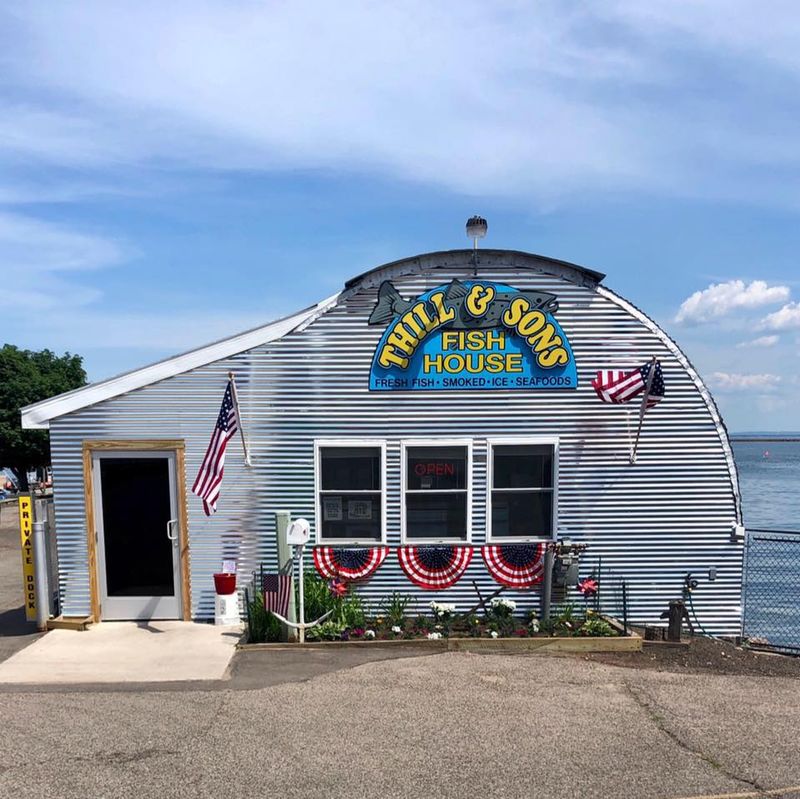 10 Michigan Spots For Fresh Smoked Fish That Locals Treat Like A Tradition - Decor Hint Thill & Son's Fish House Inc, Marquette