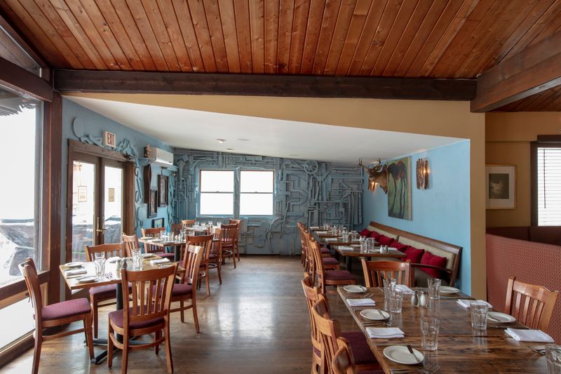 10 Upstate New York Restaurants So Remote They Turn The Drive Into Part Of The Adventure - Decor Hint Peekamoose Restaurant