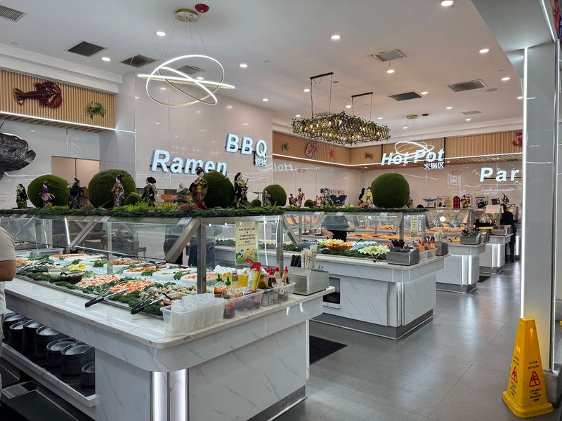 Umi Hotpot Sushi & Seafood Buffet, City Of Industry