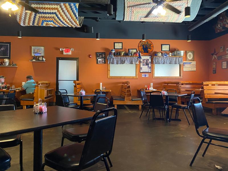 Peak Brothers Bar-B-Que