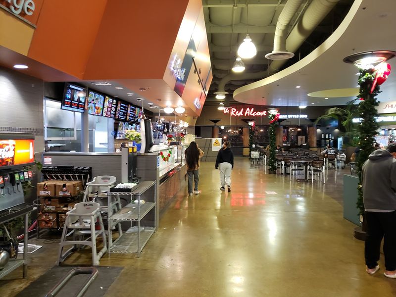 12 California Asian Supermarkets With Food Courts Worth Exploring - Decor Hint KP International Market, Rancho Cordova