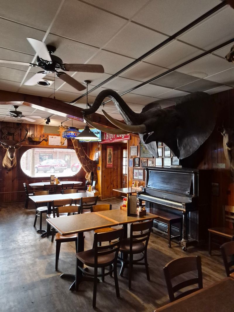 Ole's Big Game Steakhouse & Lounge In Paxton