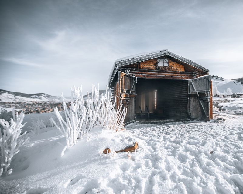 8 Idaho Hot Springs Lodges Where You Sleep Steps From Your Soak All Winter - Decor Hint Mountain Village Resort