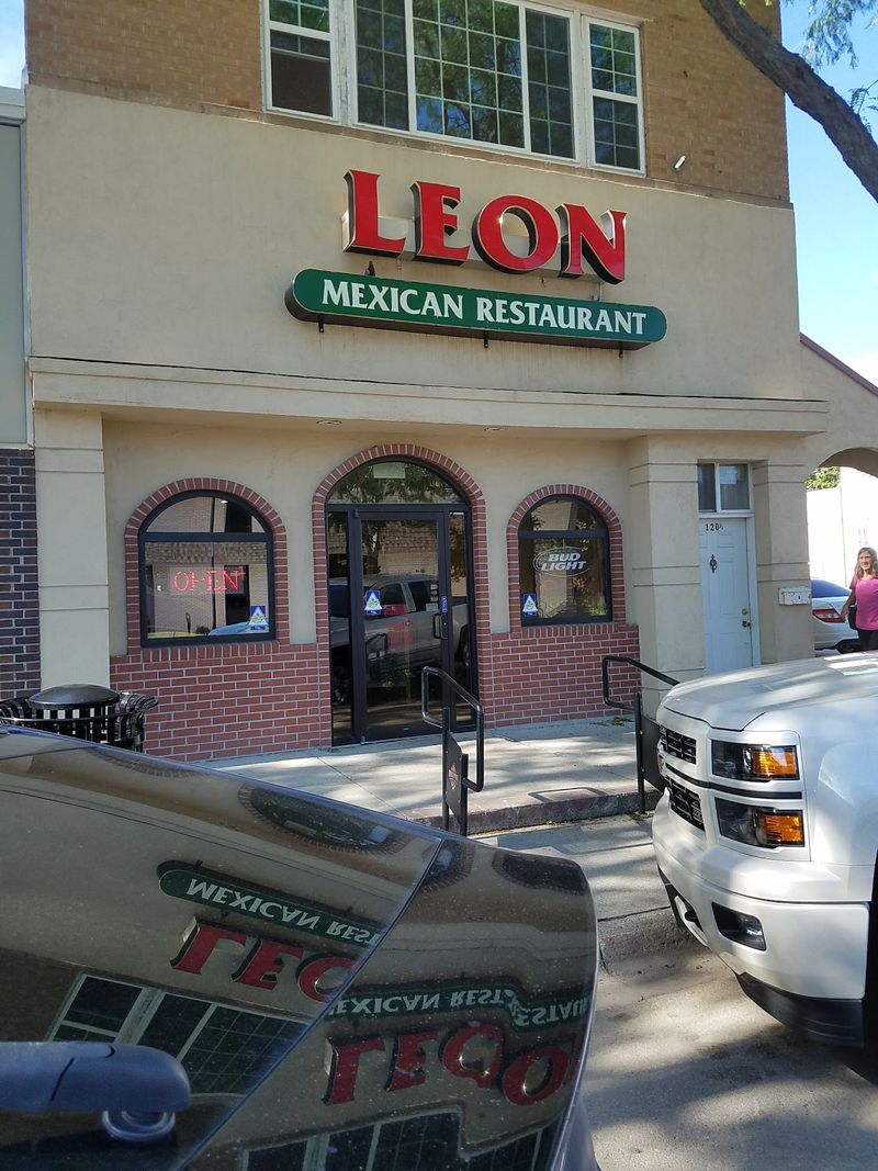 8 Nebraska Markets Where You Find Imported Spices And Groceries Sold Nowhere Else In The State - Decor Hint Tienda Leon Grocery Store & Méxican Restaurant