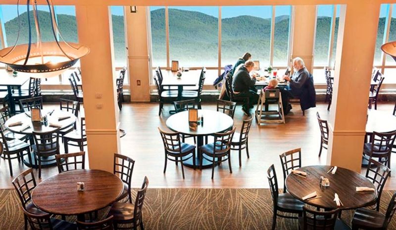 9 Georgia Mountain Restaurants Where The Fall Views Are Almost As Good As The Food - Decor Hint Cascades Restaurant At Amicalola Falls Lodge, Dawsonville