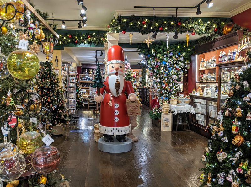 The Christmas Haus