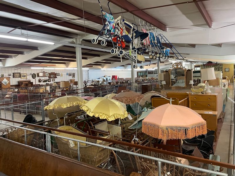 Twenty Rooms of Kitchens, Parlors, and Bedrooms Through Time