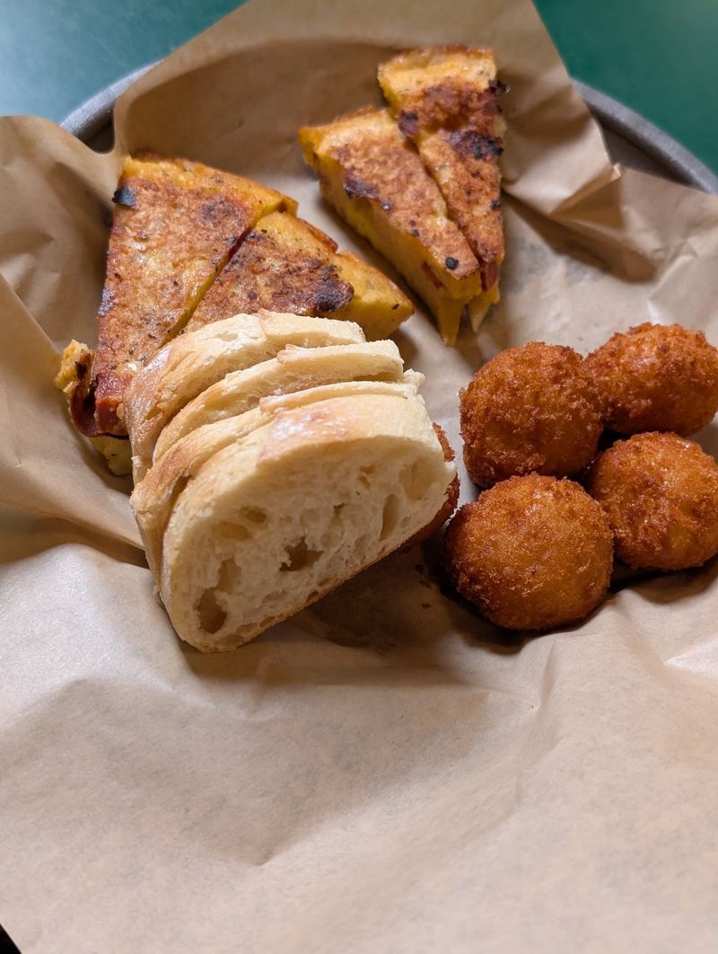 Solomo, Chorizo, And A Tortilla Worth The Detour