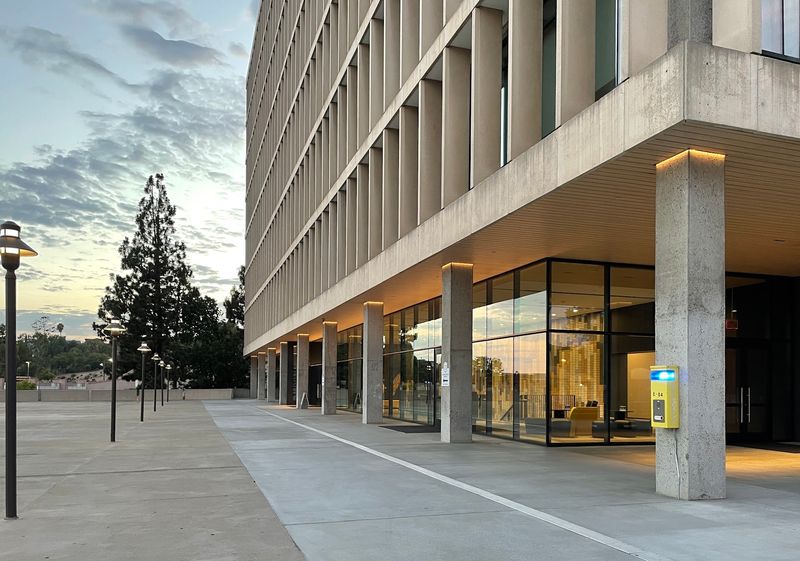 This California University Just Earned A Spot Among America's Best For Turning Degrees Into Better Futures - Decor Hint Big Research Energy Without Losing The Personal Touch