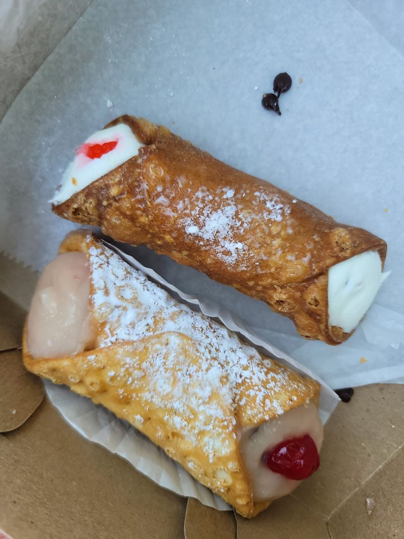 Cannoli Worth Crossing Town For