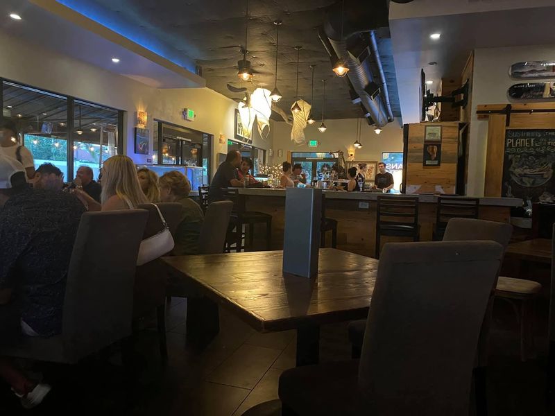 This Southern California Restaurant Has An Entirely Gluten-Free Kitchen And Diners Travel From Far And Wide To Try It - Decor Hint A National Gluten-Free Honor