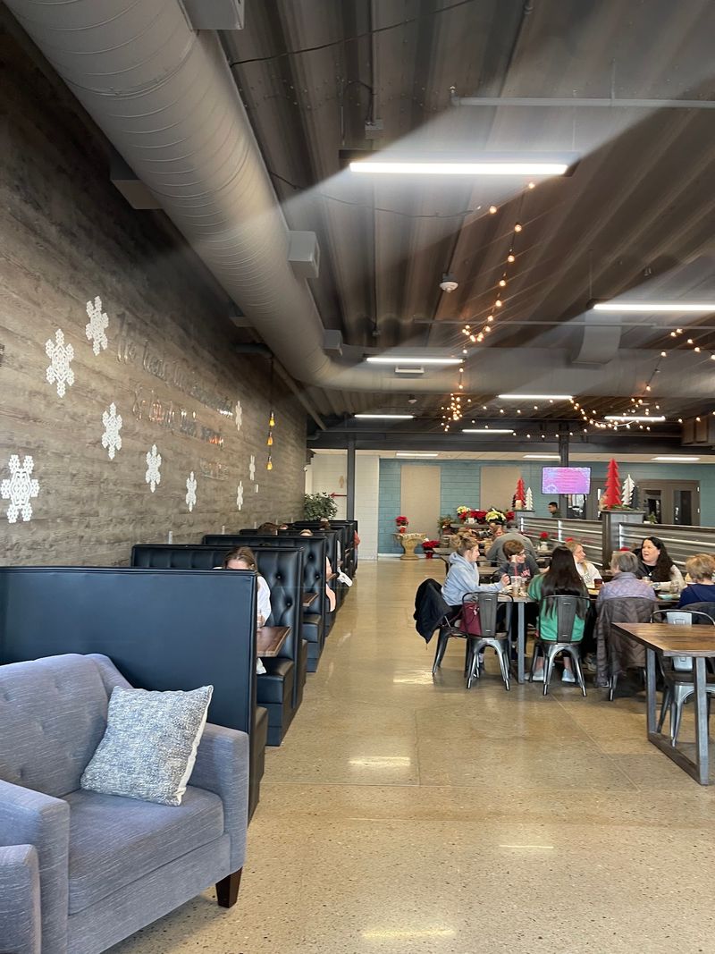 People Come To This Nebraska Coffee Shop For The Coffee, But Many Remember The Verse On The Wall - Decor Hint The Psalm Behind the Name