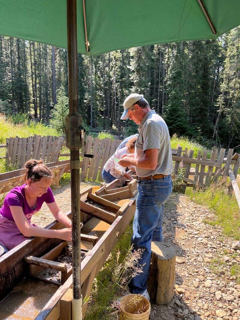 Idaho Is Home To The Only Place In North America Where Visitors Pick Up Six-Sided Opal-Like Hexagons Called Emerald Creek Garnets - Decor Hint Only India Shares This Particular Bragging Right