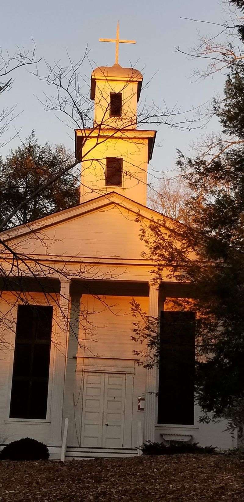This Georgia Church Holds A Rare Treasure That Few Other Churches Have - Decor Hint The Organ That Was A Foot Too Tall