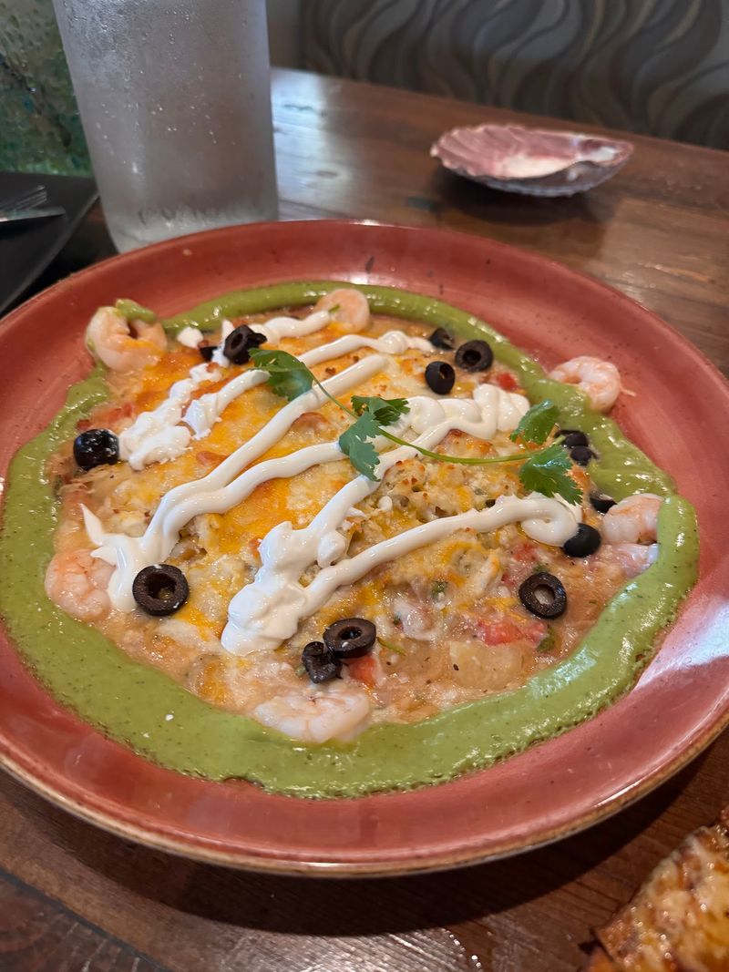This Southern California Restaurant Has An Entirely Gluten-Free Kitchen And Diners Travel From Far And Wide To Try It - Decor Hint Farm Roots And A Changing Menu