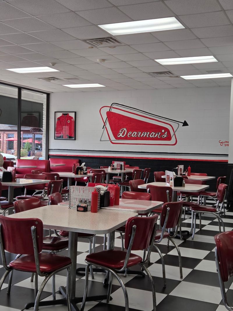 This Louisiana Roadside Restaurant Serves Hot Dogs With A Big Dose Of Old-School Charm - Decor Hint Hot Dogs Get The Spotlight They Deserve Here