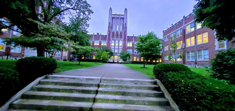 This Kentucky Public High School Was Just Ranked No. 1 In The State, And Among The Top 100 In The Nation - Decor Hint Five Magnet Programs Mean Five Very Different Paths