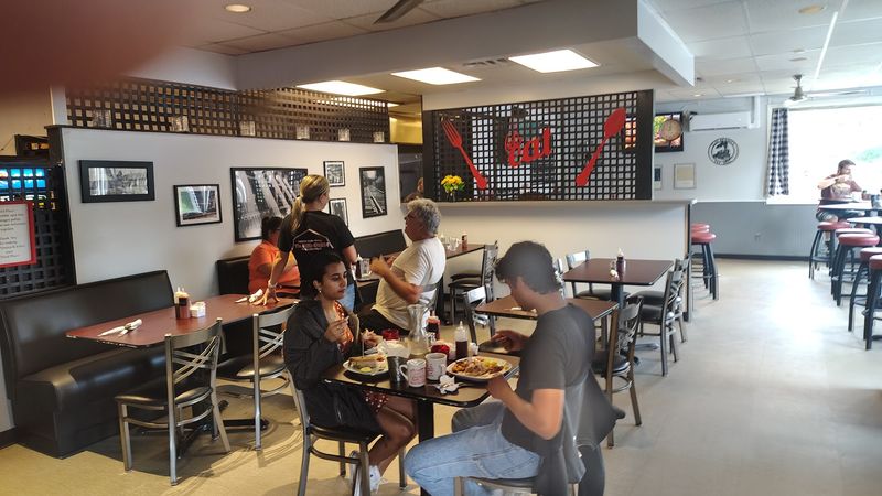 Casual Dining With A Neighborhood Feel