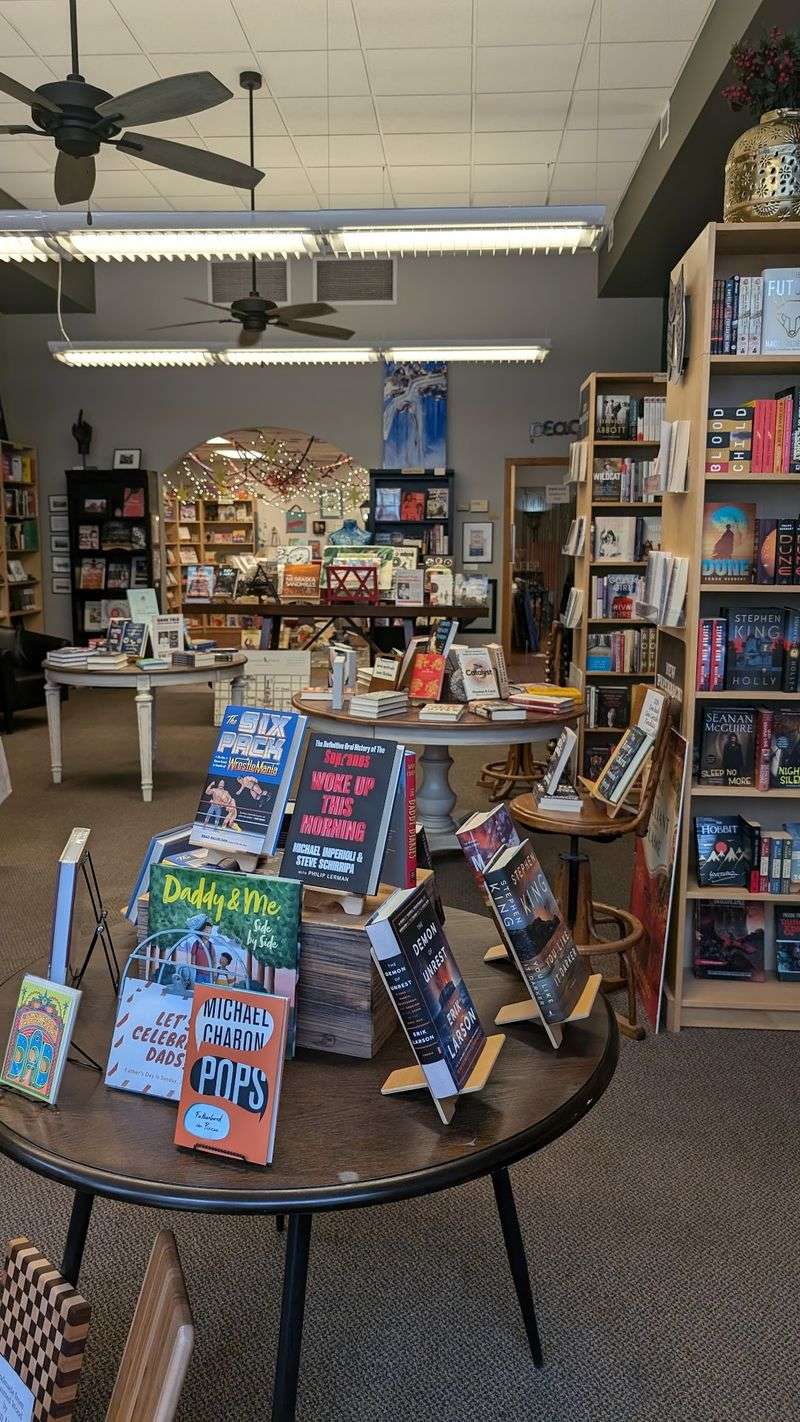 Shelves That Change Almost Every Single Day