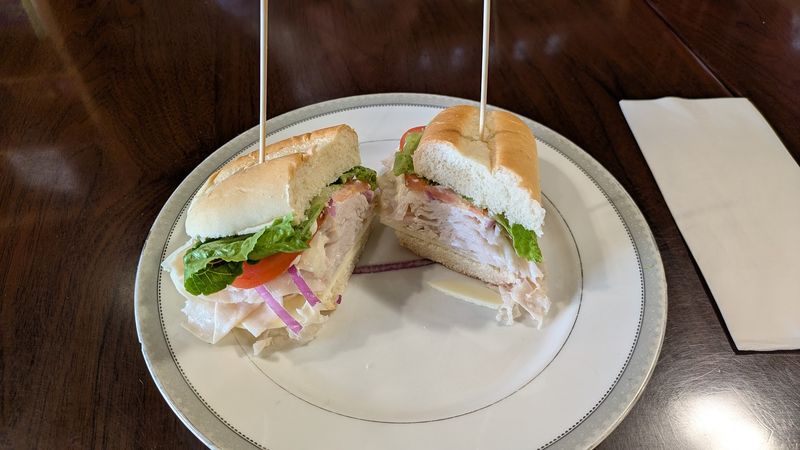This Idaho Bookstore Has Upstairs Seating For Reading And A Cafe Where Lunch Ends With Warm Berry Pie - Decor Hint Lunch Here Is Built One Sandwich At A Time