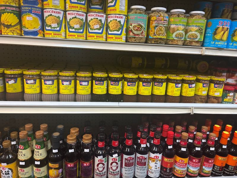 Two Neighboring Cuisines Sharing One Set Of Shelves