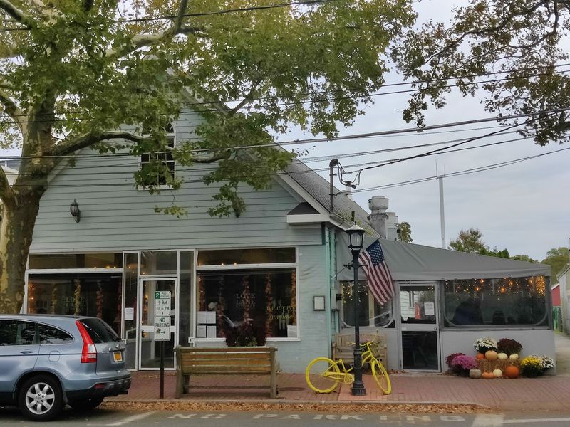 North Fork Route 25 + Love Lane Kitchen, Mattituck