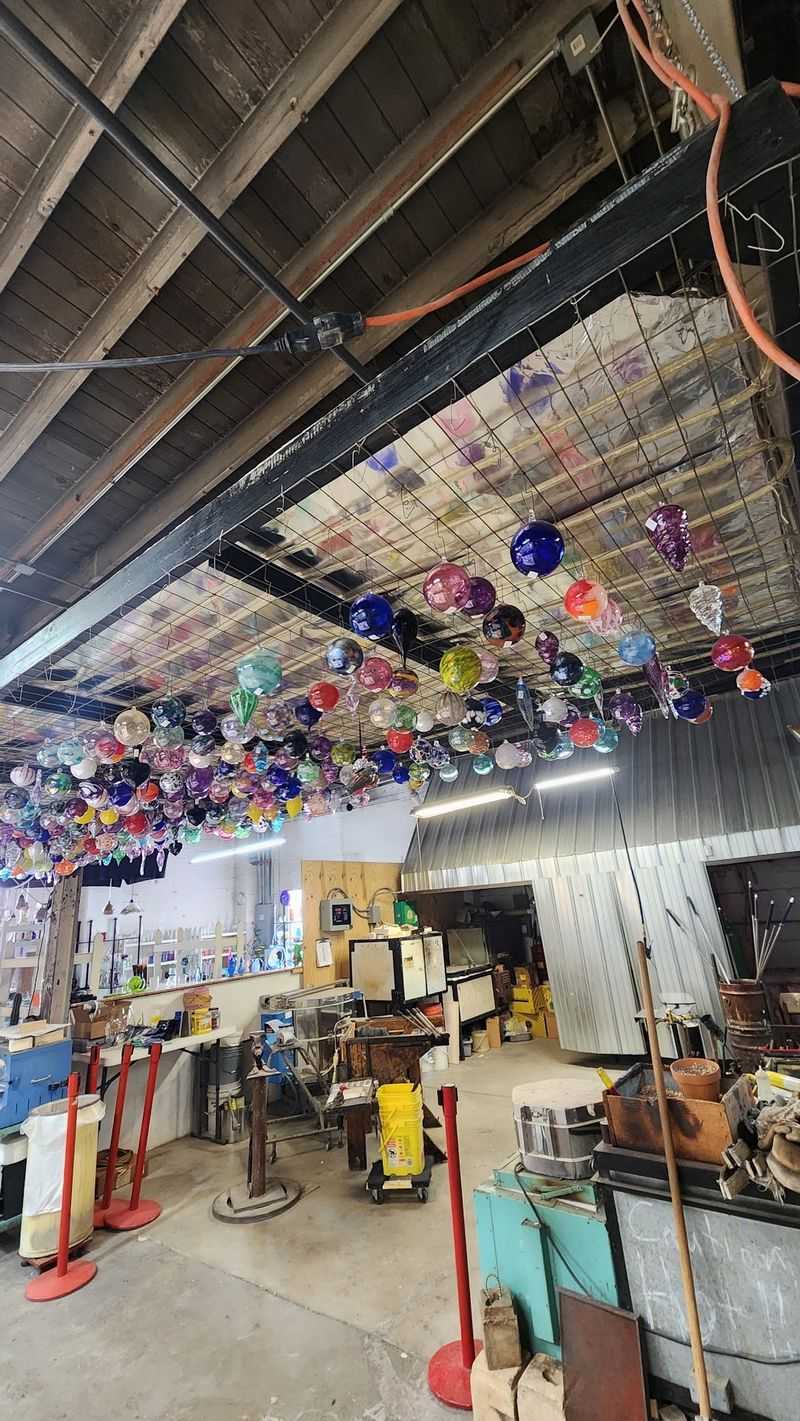 How A Few Artists Turned Shared Heat Into A Shared Home