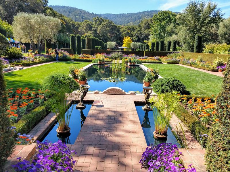12 Budget-Friendly Day Trips From The California Bay Area That Feel Like A Mini Vacation For Under $65 - Decor Hint Filoli Historic House & Garden, Woodside
