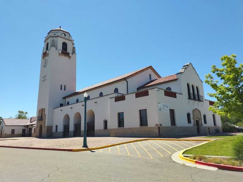 Spanish Mission Lines In Southern Idaho