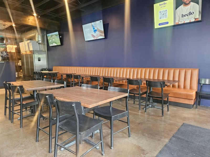 Peyton's Pie Company, Flowery Branch