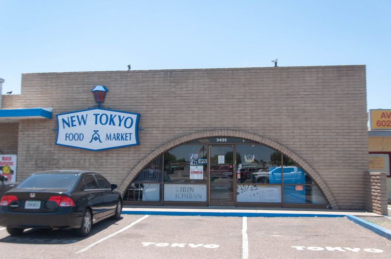Arizona Has A Japanese Grocery Open Since 1989 Packed With Imported Snacks, Sweets, And More - Decor Hint A Cashier Became The Owner, And She Never Left
