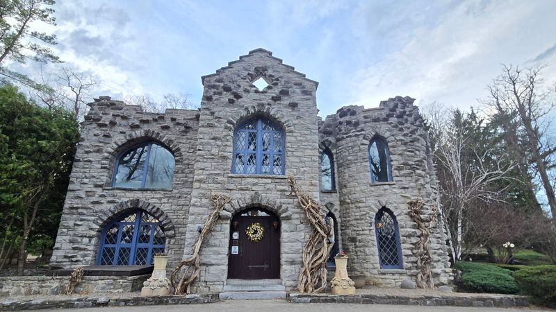 10 New York Stops Between Albany And Syracuse That Are Worth Pulling Over For - Decor Hint Beardslee Castle