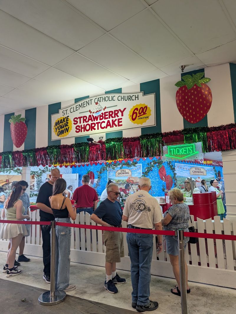Eleven Sweet Days In The Winter Strawberry Capital