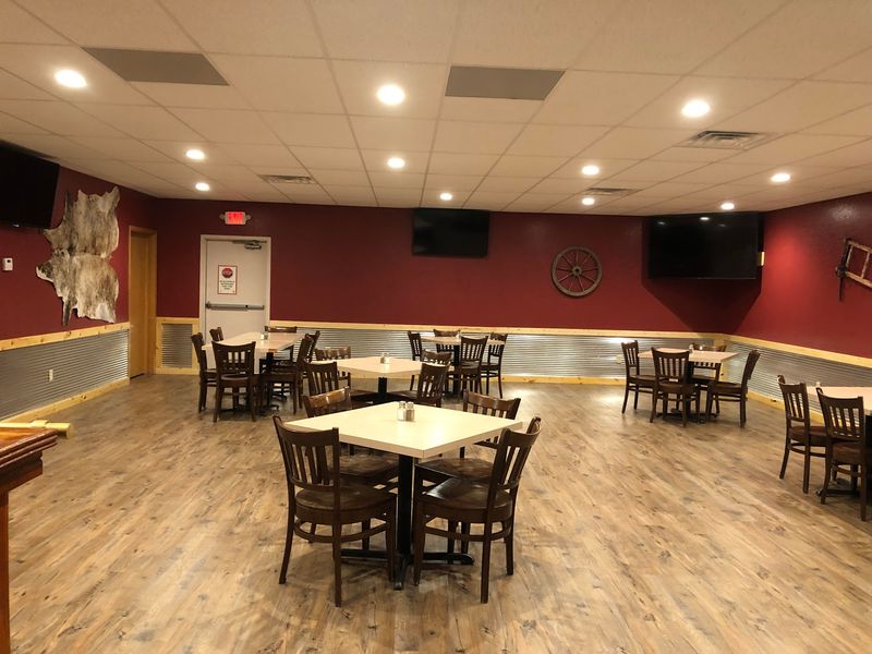 Nebraska's Sandhills Hide 12 Ranch Cafes Where Cowboys Still Eat Lunch - Decor Hint Sandhills Corral