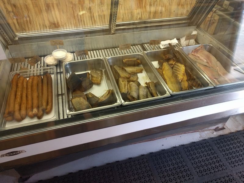 10 Michigan Spots For Fresh Smoked Fish That Locals Treat Like A Tradition - Decor Hint VanLandschoot & Sons Fish Market, Munising