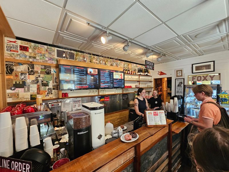 Foxy Loxy Cafe
