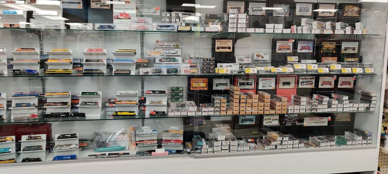 Model Railroaders Find Thousands Of HO-Scale Cars Stacked On The Shelves Of This Nebraska Hobby Shop - Decor Hint Sound, Decoders, And The Brains Behind The Trains
