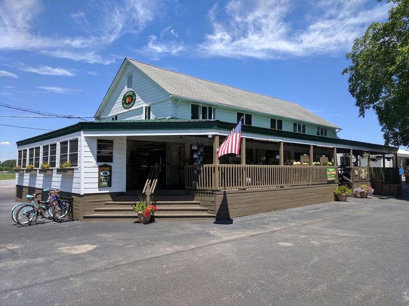 Fifer Orchards, Wyoming