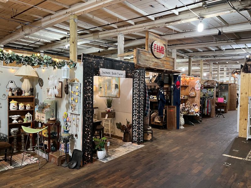 Forsyth Antiques and More