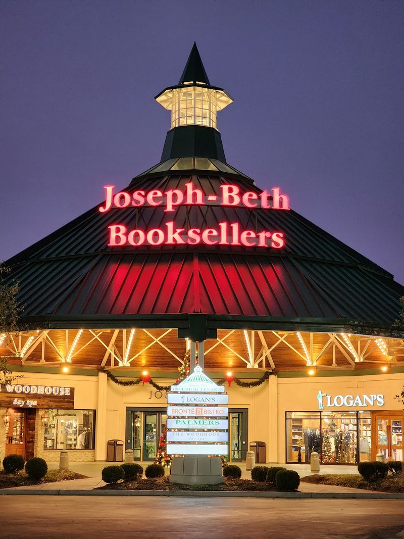 Book Lovers In Kentucky Can Shop, Sip Coffee, And Enjoy A Hot Brown All Under One Roof - Decor Hint Two Floors Of Pages Worth Getting Lost In
